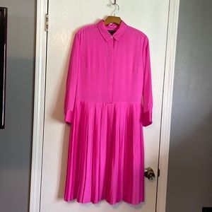 Gorgeous bright pink Banana Republic dress!